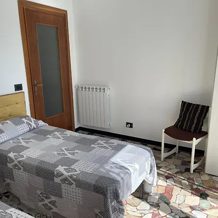 Jolie Cosy With Ac Near Beaches 몬테로소 알 마레