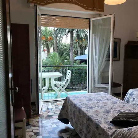 Jolie - Vicino Alle Spiagge Con Ac Apartamento *